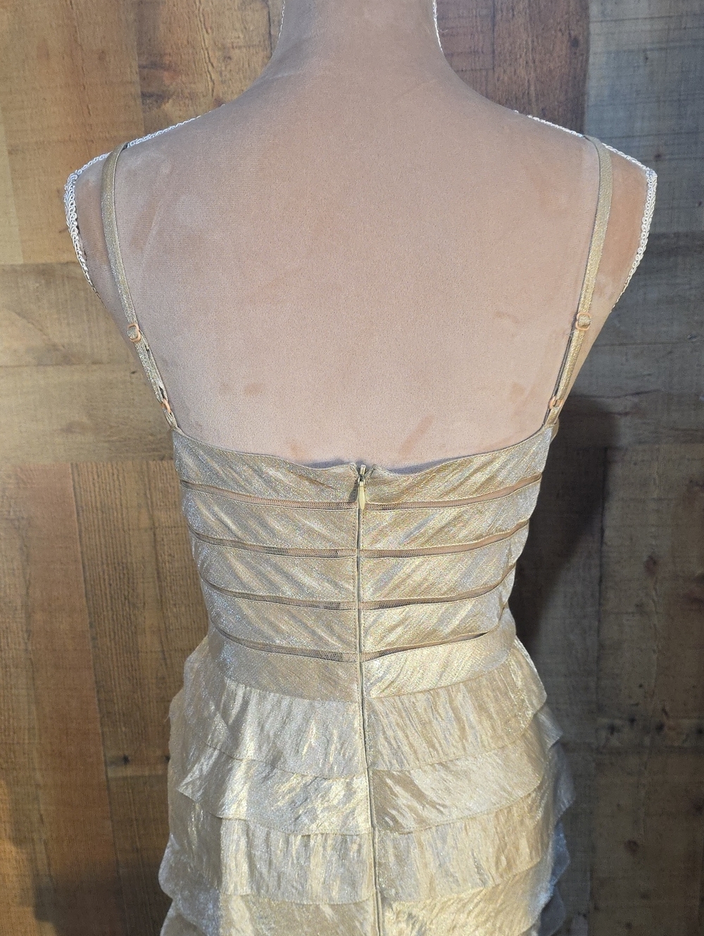 Adrianna Papell Shimmery Ivory Tiered V-Neck Mini Dress - Picture 6 of 14